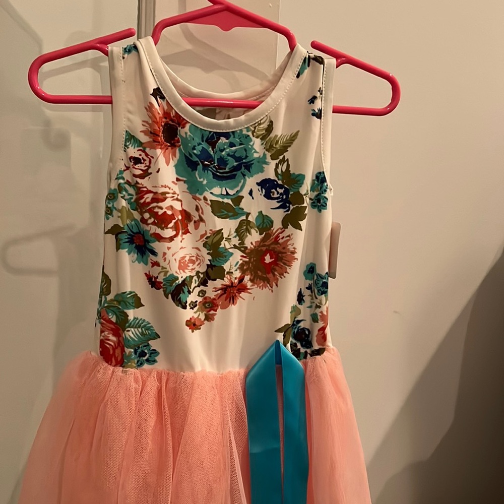 Girl dress
